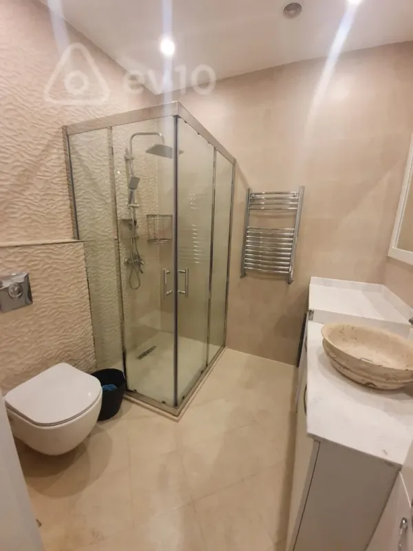 Satılır 3 otaqlı yeni tikili 97 m²