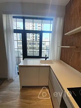 Satılır 3 otaqlı yeni tikili 97 m²