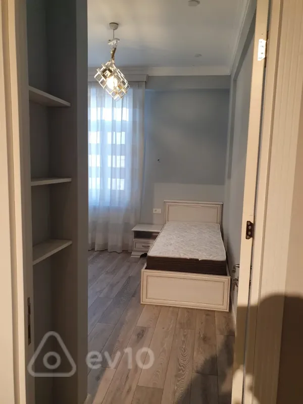 Satılır 3 otaqlı yeni tikili 97 m²