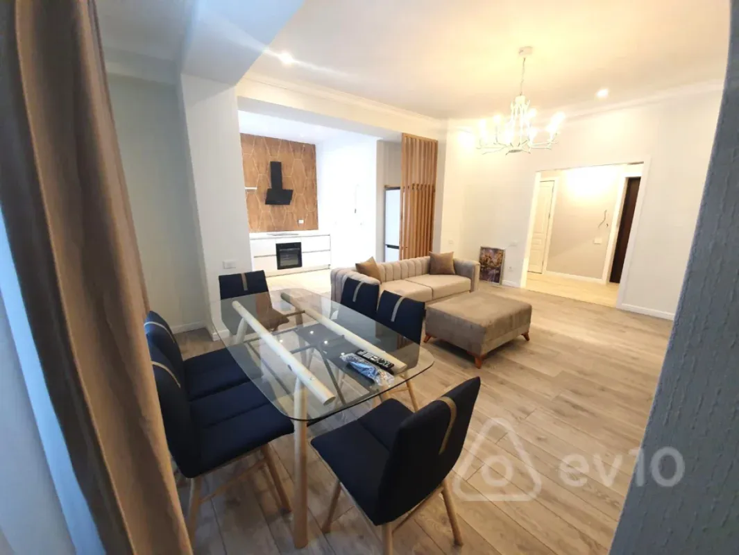 Satılır 3 otaqlı yeni tikili 97 m²