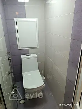 Kirayə verilir 2 otaqlı köhnə tikili 60 m²