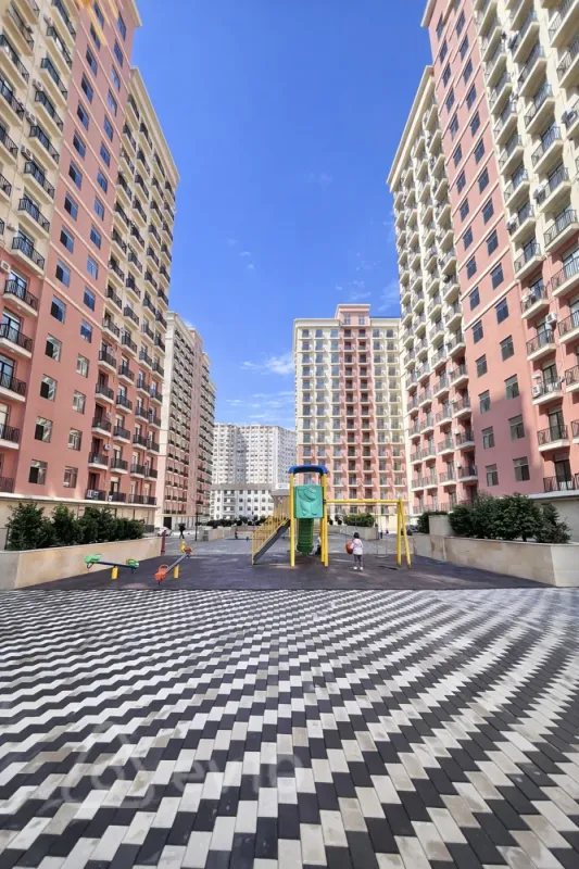 Satılır 2 otaqlı yeni tikili 60 m²