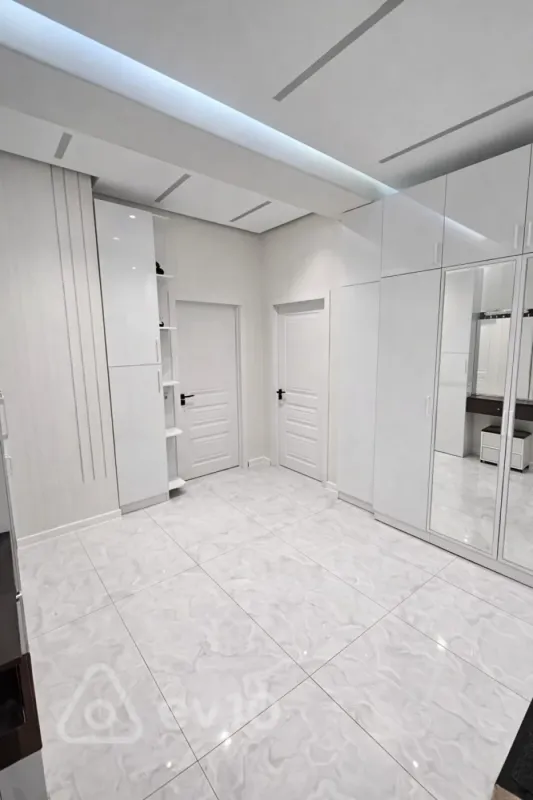 Satılır 2 otaqlı yeni tikili 60 m²