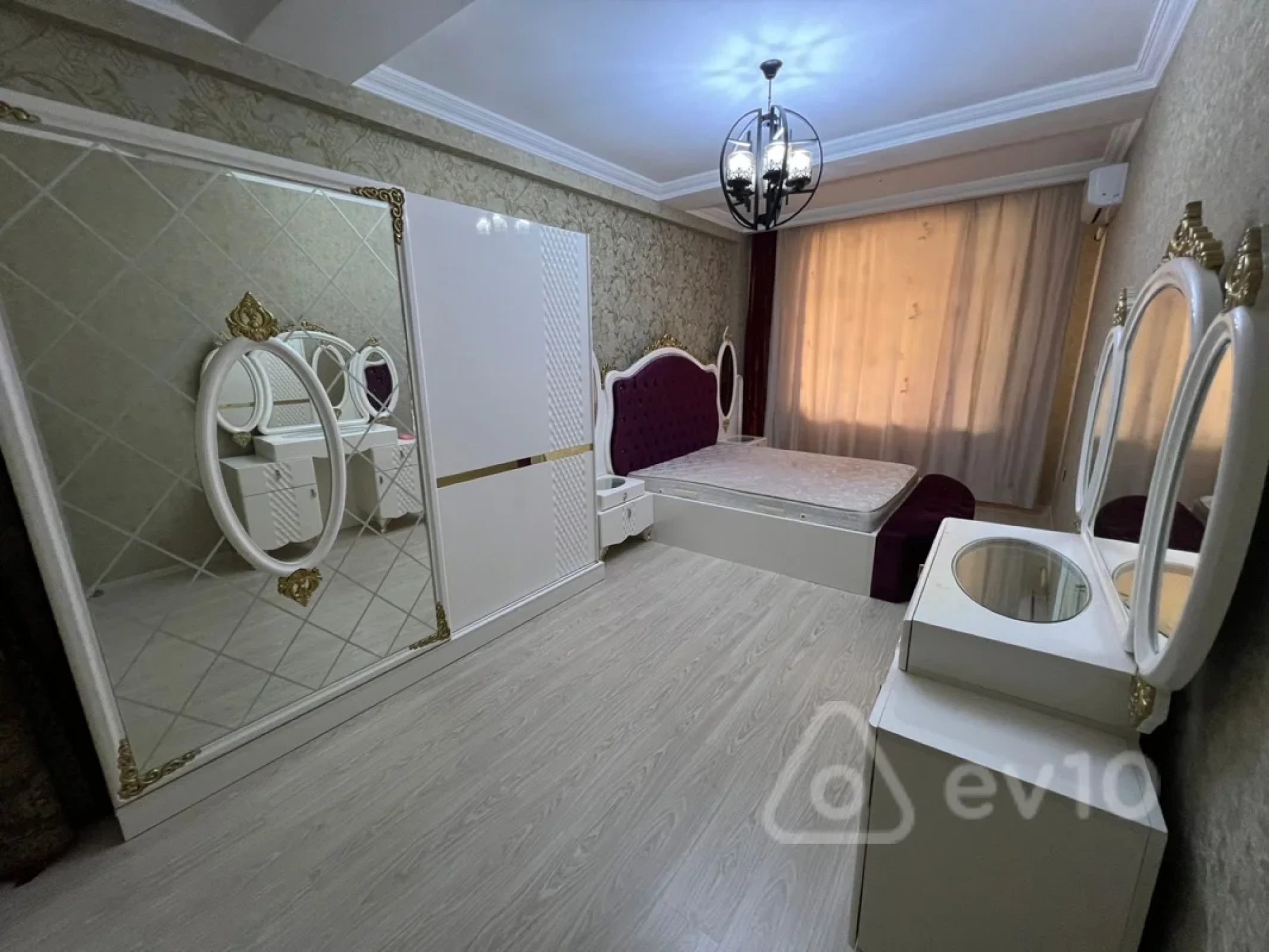 Kirayə verilir 2 otaqlı yeni tikili 80 m²