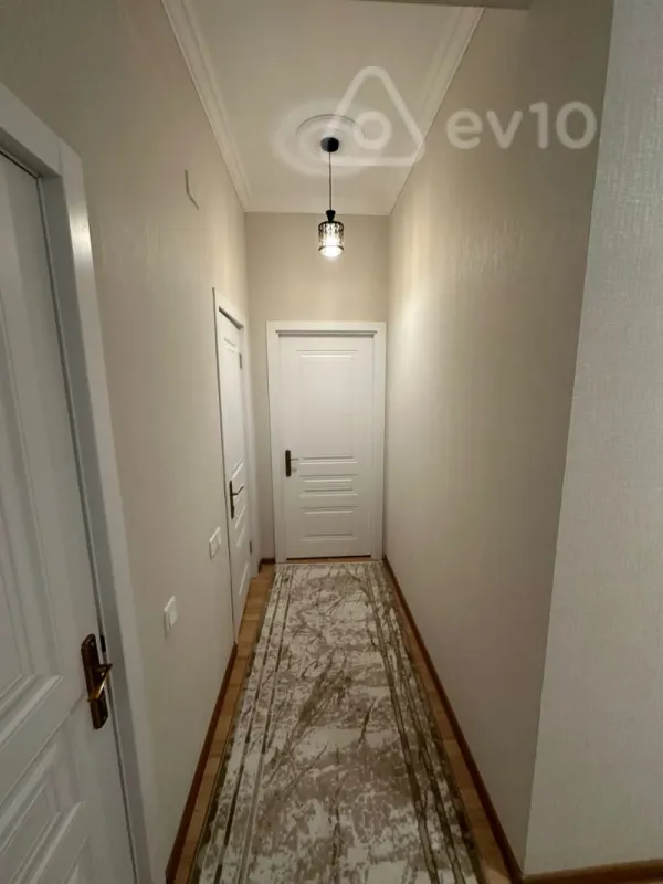 Kirayə verilir 3 otaqlı yeni tikili 85 m²