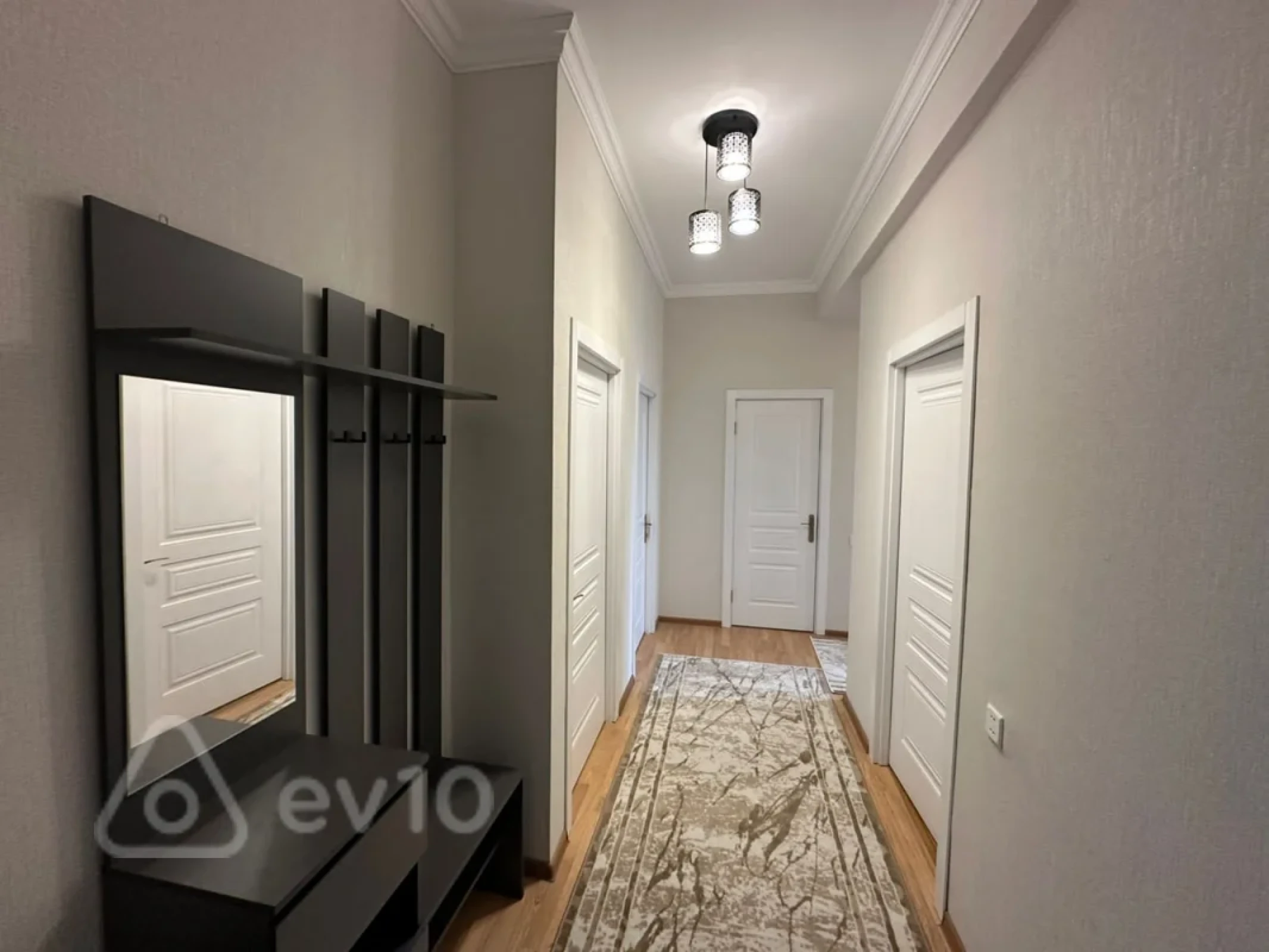 Kirayə verilir 3 otaqlı yeni tikili 85 m²