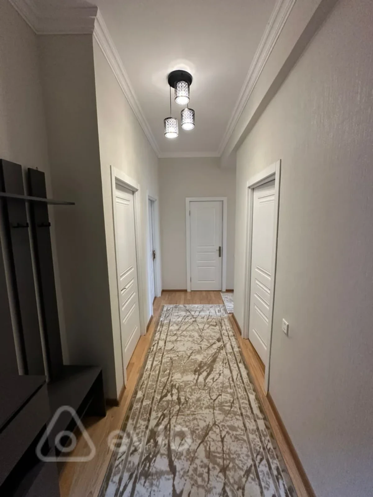 Kirayə verilir 3 otaqlı yeni tikili 85 m²