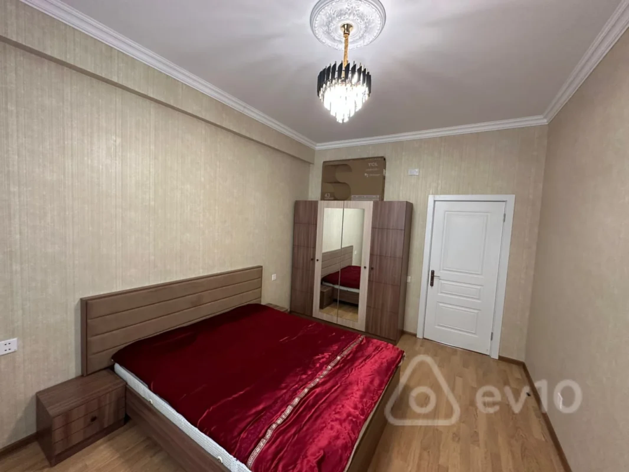 Kirayə verilir 3 otaqlı yeni tikili 85 m²