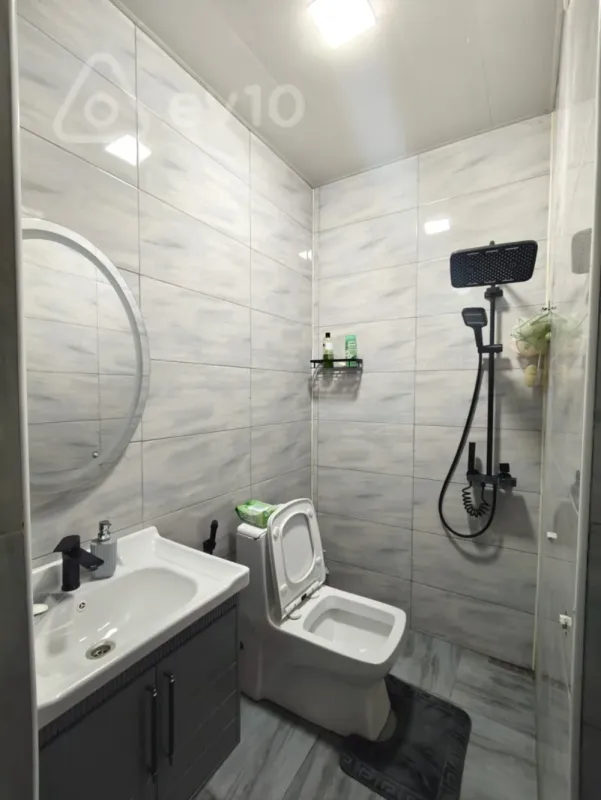 Kirayə verilir 2 otaqlı yeni tikili 50 m²