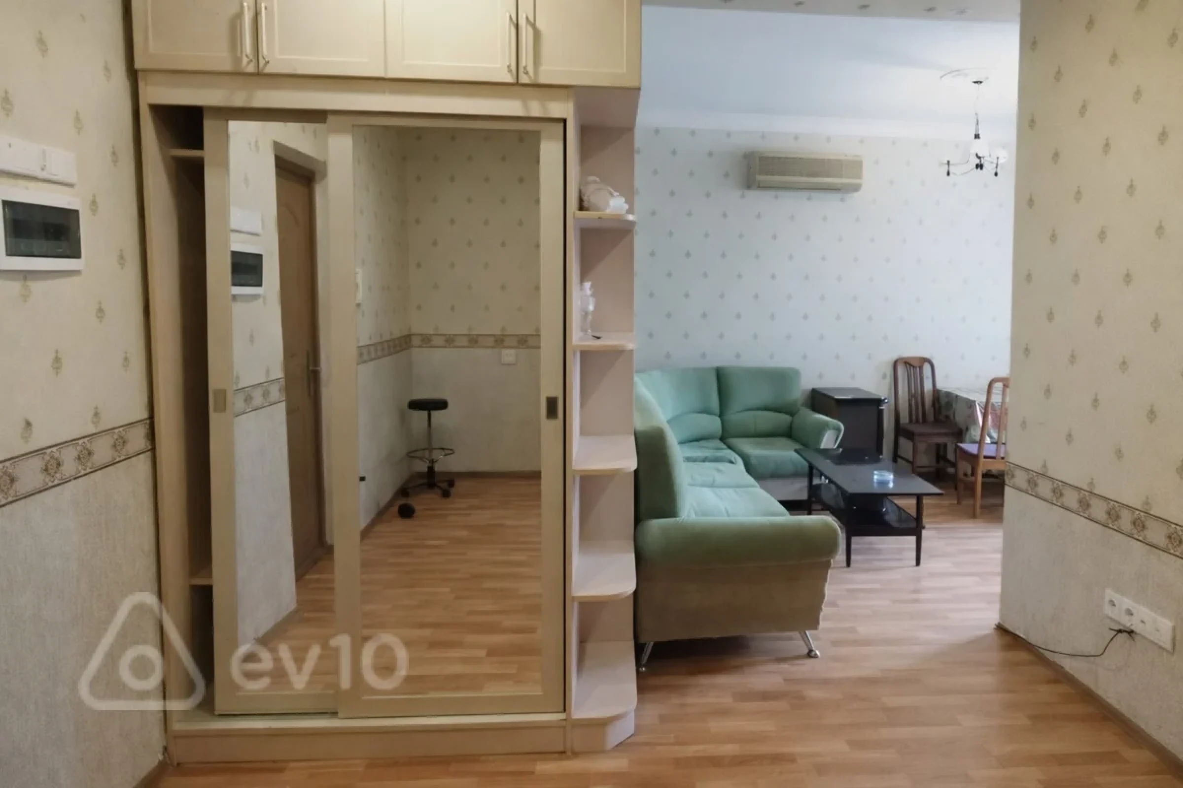 Satılır 3 otaqlı yeni tikili 76 m²