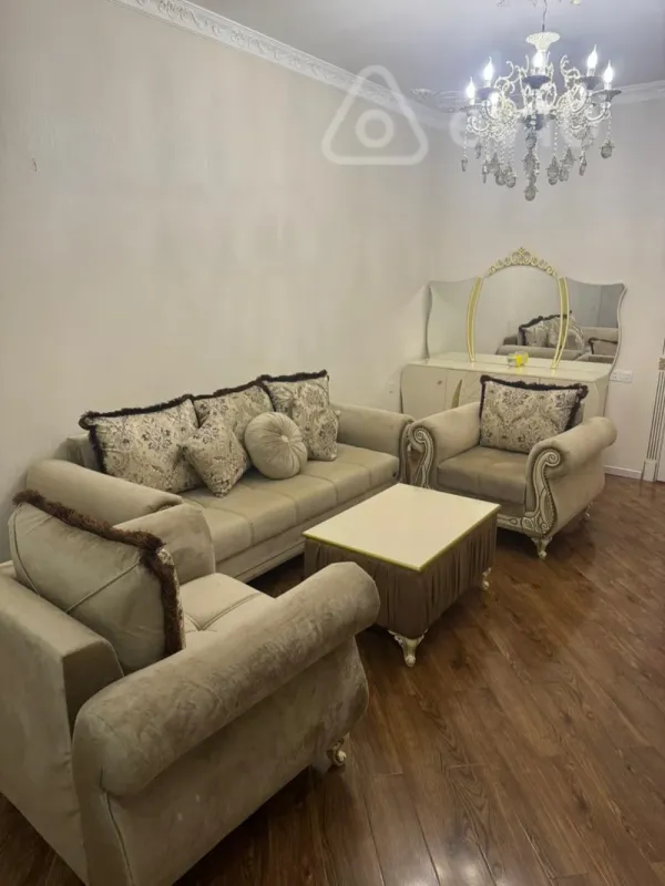 Kirayə verilir 2 otaqlı yeni tikili 62 m²