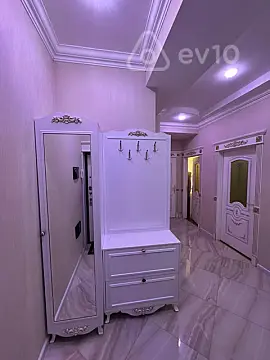 Kirayə verilir 2 otaqlı yeni tikili 62 m²