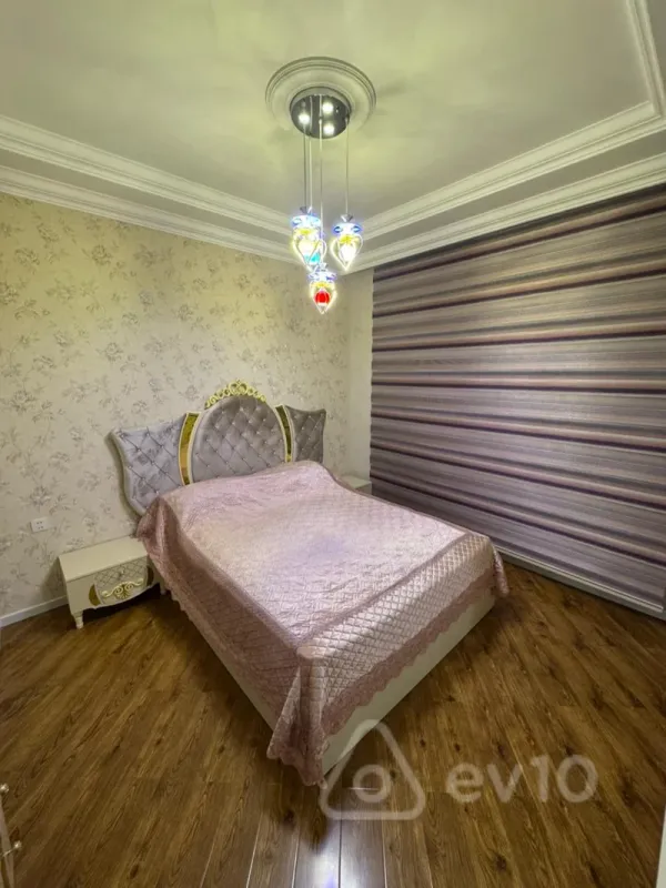 Kirayə verilir 2 otaqlı yeni tikili 62 m²