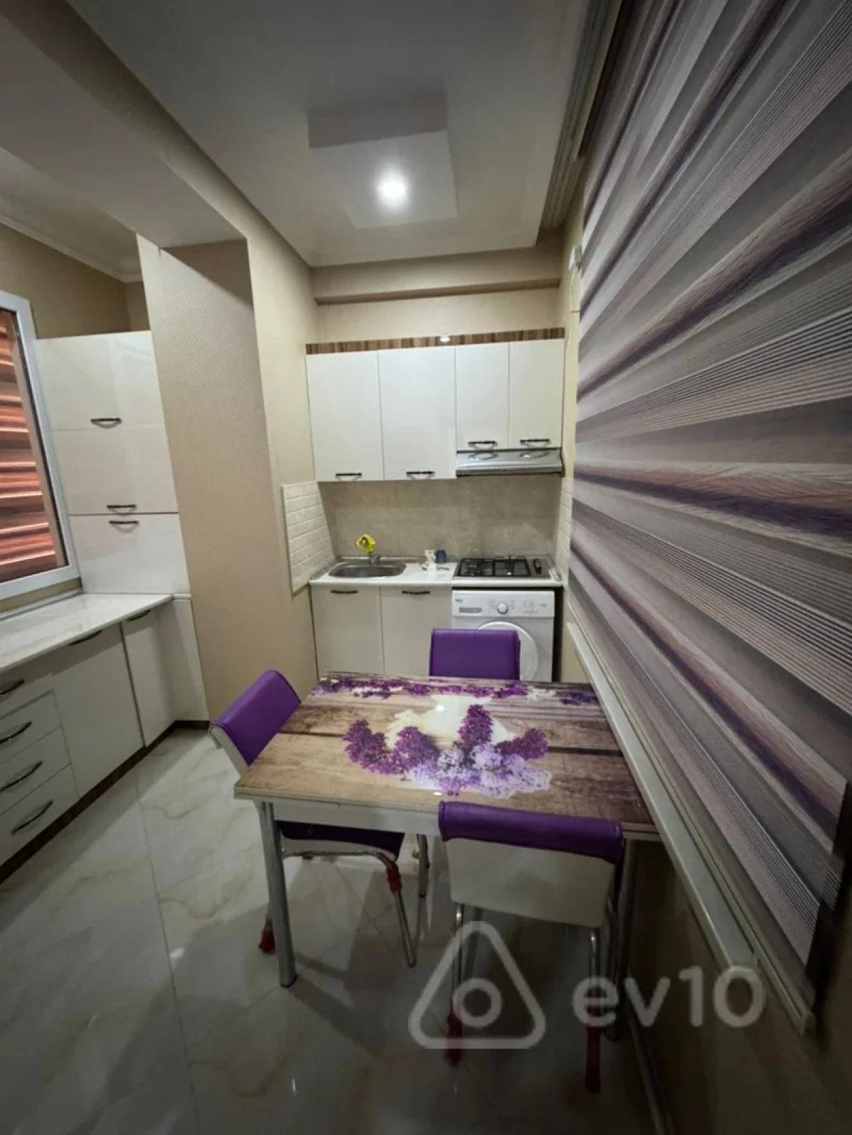 Kirayə verilir 2 otaqlı yeni tikili 62 m²