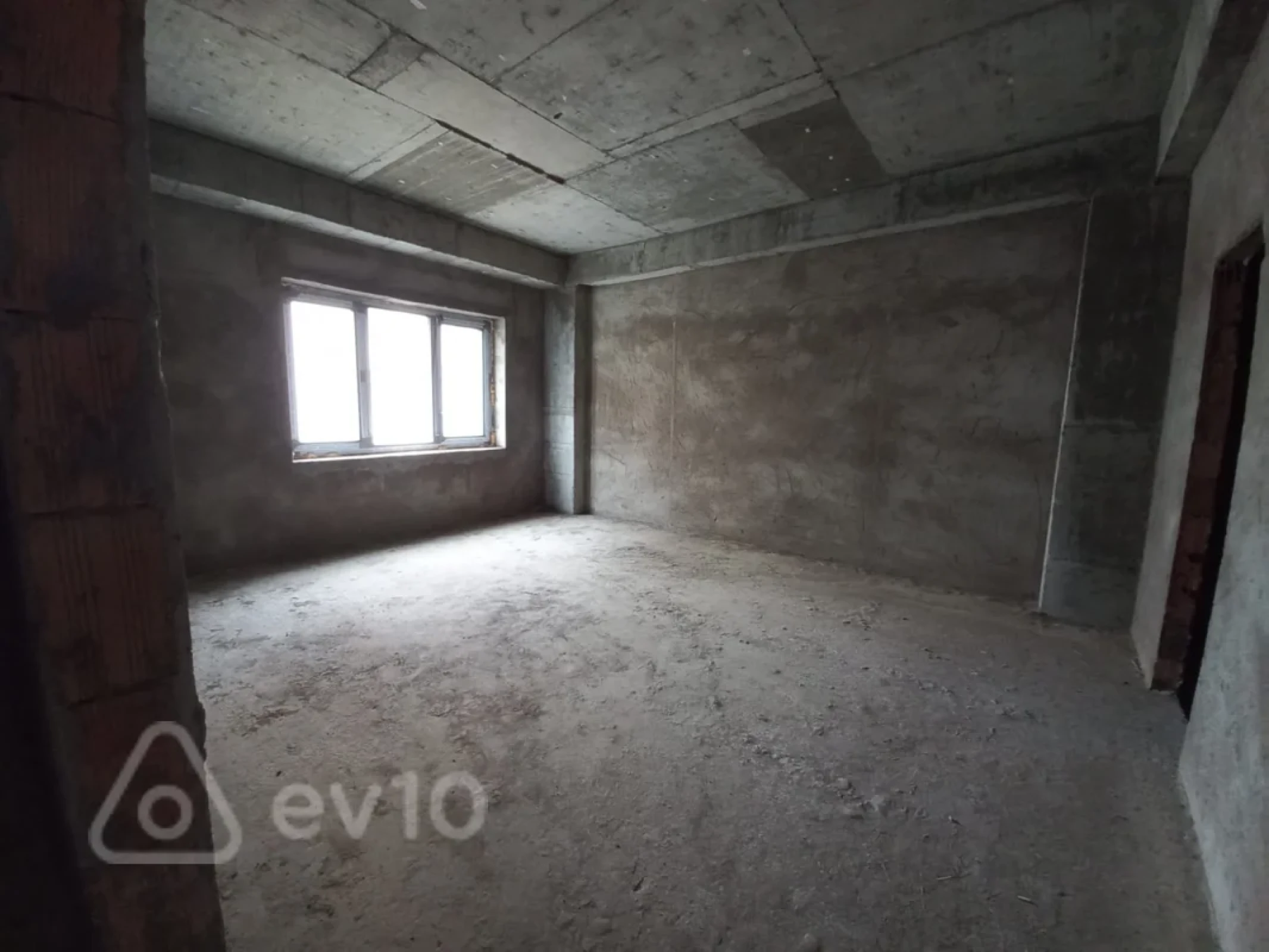 Satılır 4 otaqlı yeni tikili 175 m²