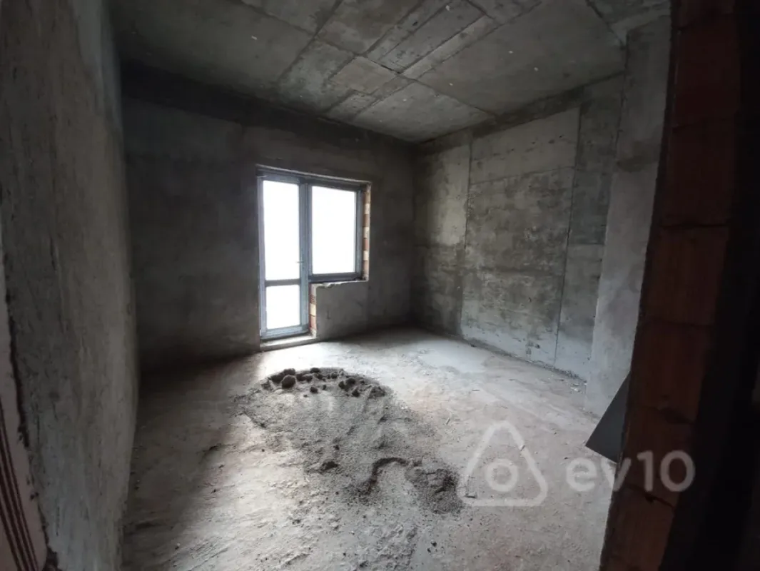 Satılır 4 otaqlı yeni tikili 175 m²