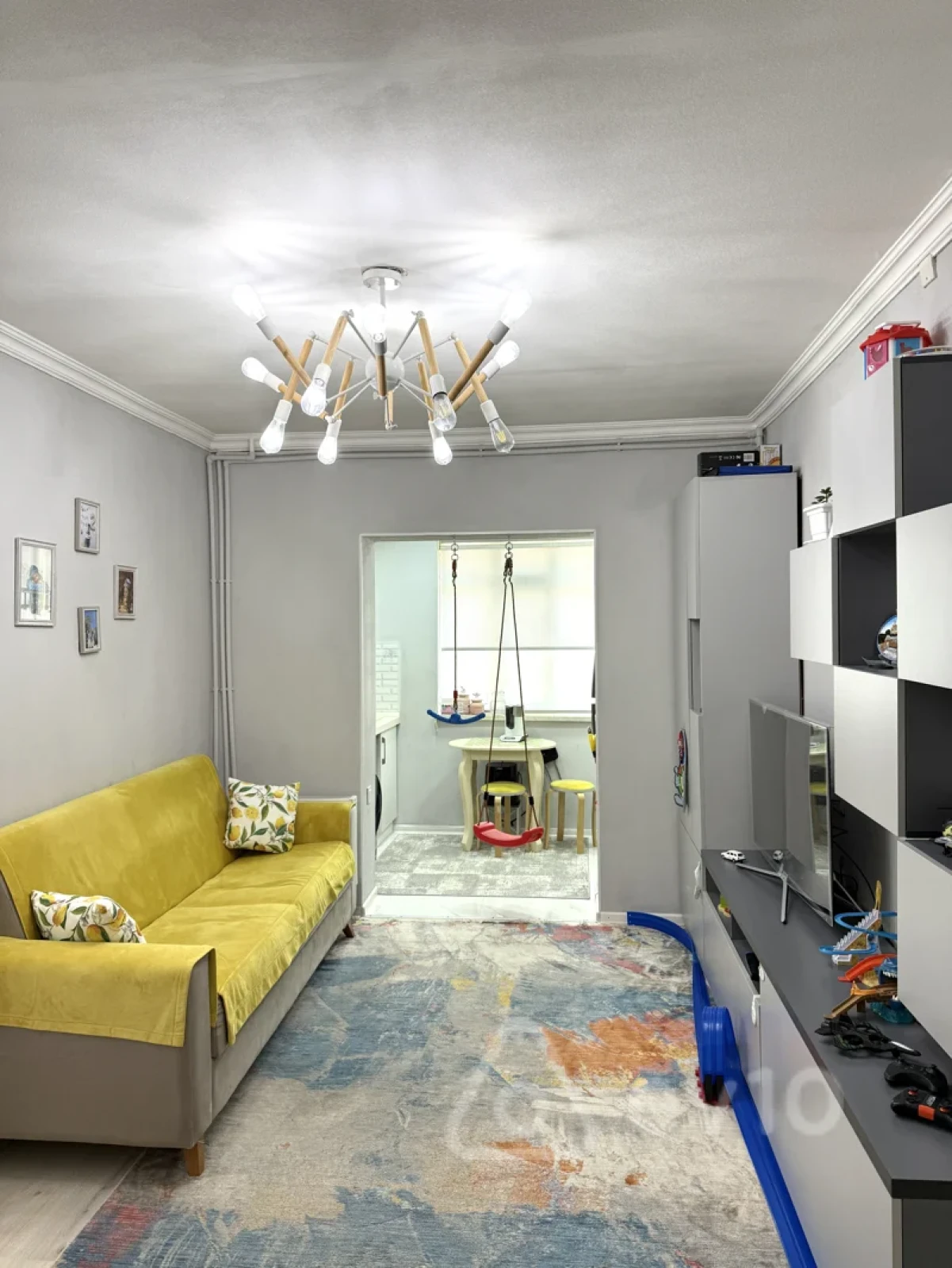 Satılır 2 otaqlı köhnə tikili 43 m²