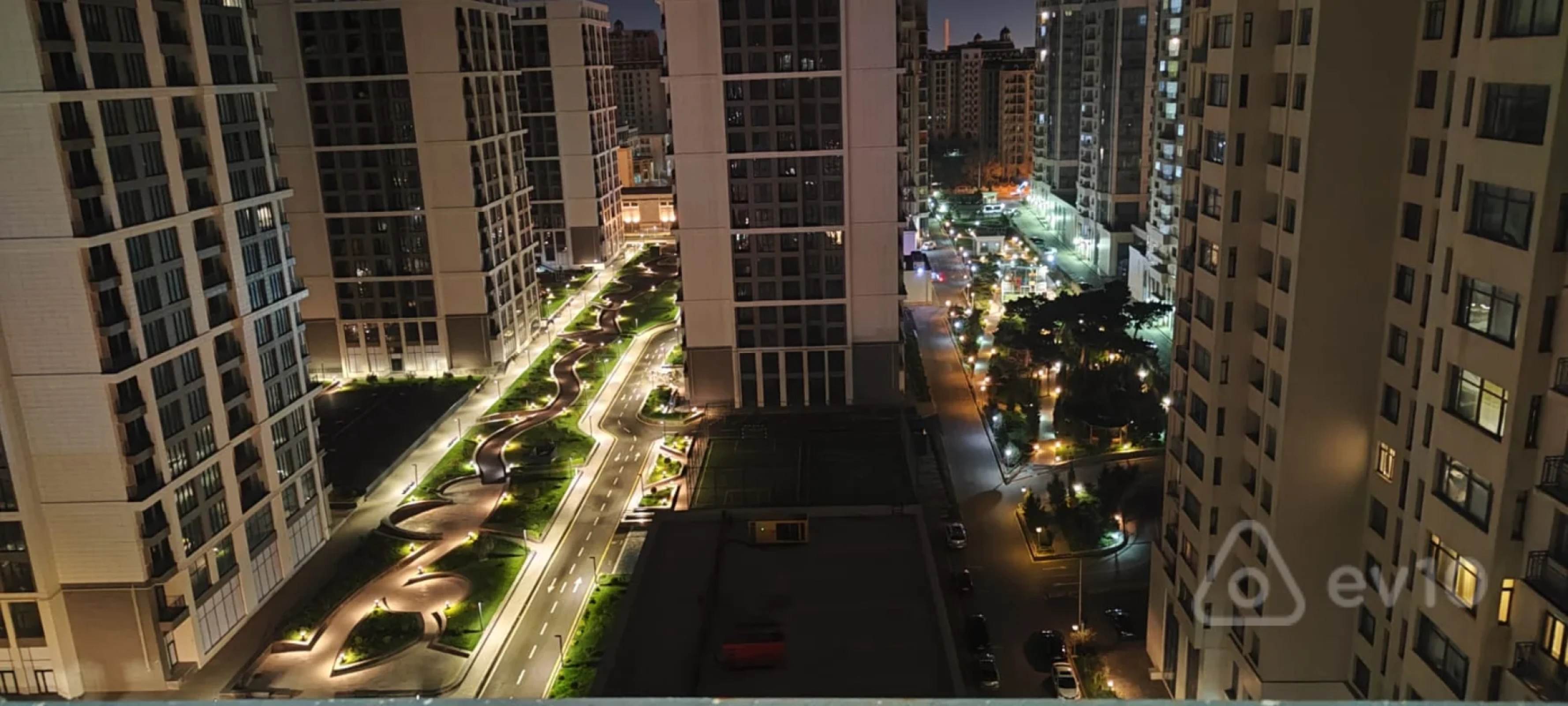 Kirayə verilir 4 otaqlı yeni tikili 130 m²
