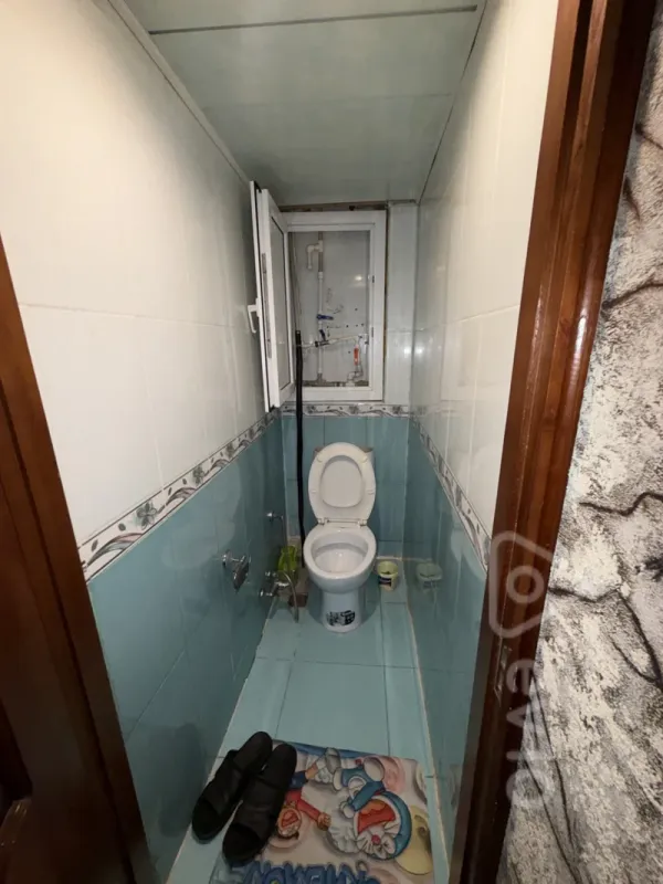 Satılır 4 otaqlı köhnə tikili 70 m²