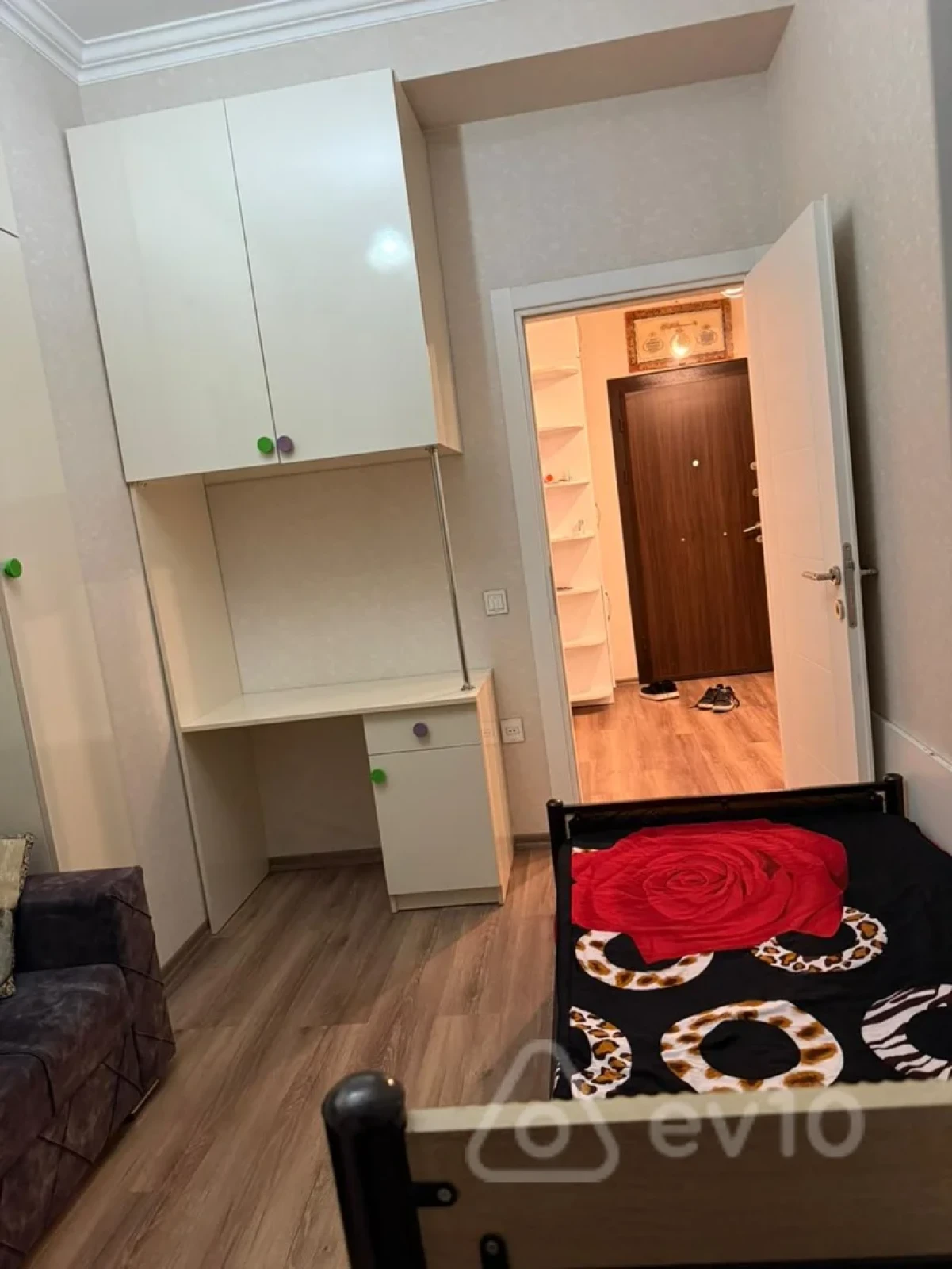 Kirayə verilir 2 otaqlı yeni tikili 55 m²