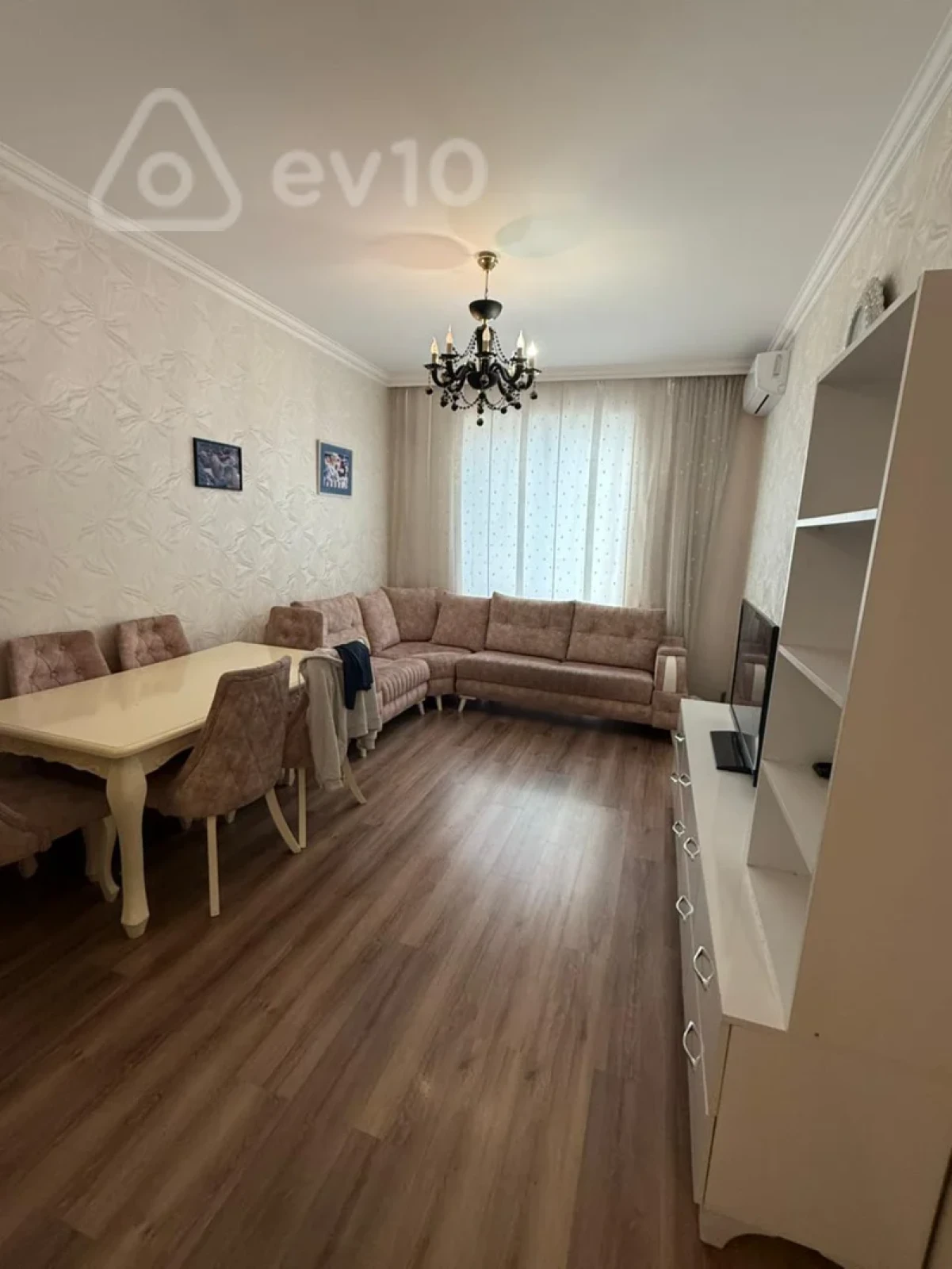 Kirayə verilir 2 otaqlı yeni tikili 55 m²