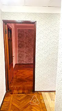 Kirayə verilir 2 otaqlı köhnə tikili 65 m²