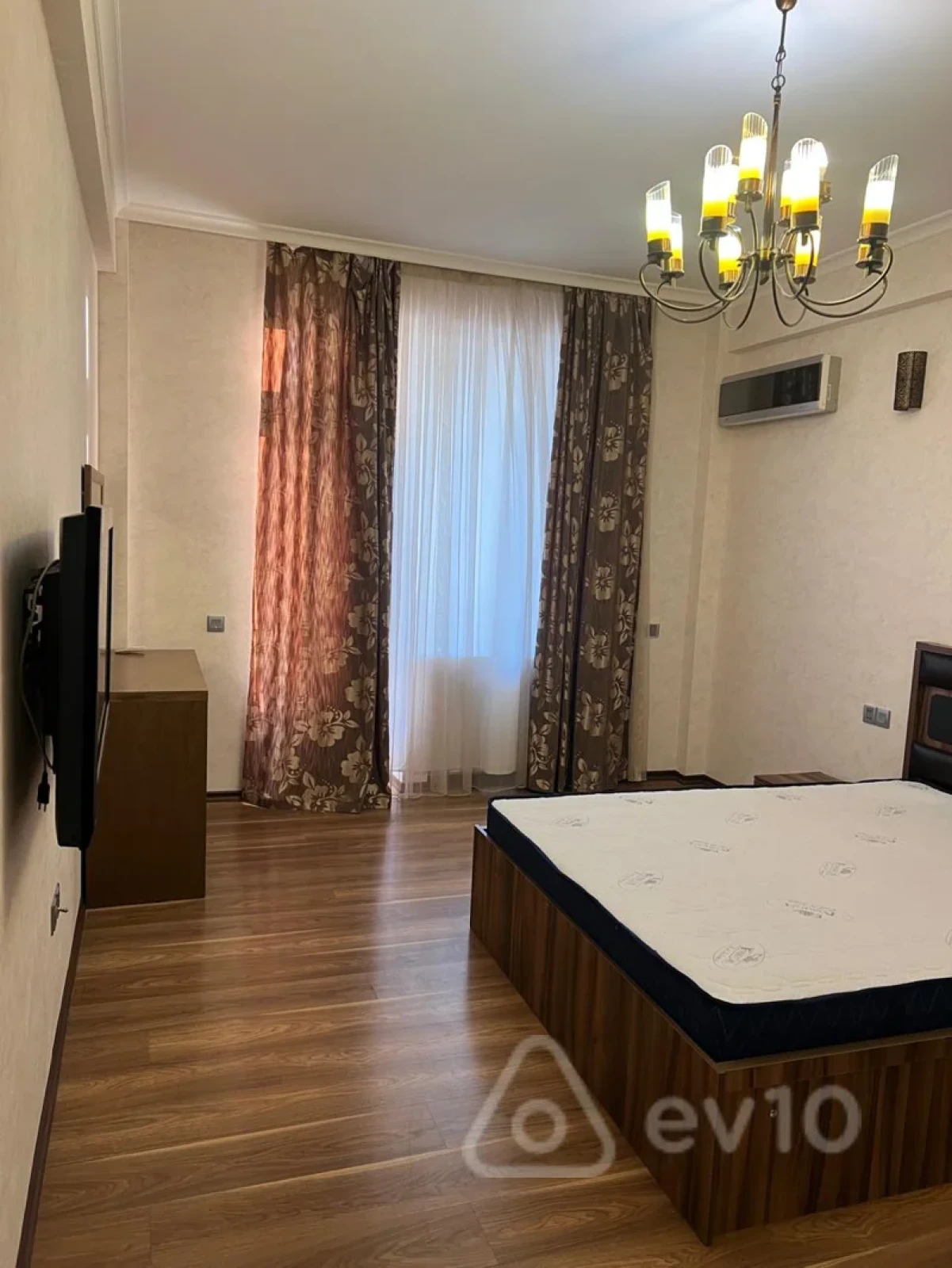 Kirayə verilir 3 otaqlı yeni tikili 105 m²
