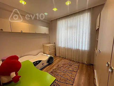 Kirayə verilir 3 otaqlı yeni tikili 105 m²