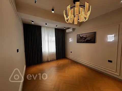 Satılır 4 otaqlı yeni tikili 117 m²