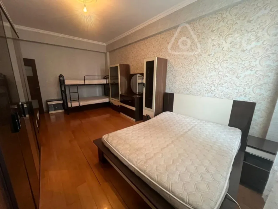 Kirayə verilir 2 otaqlı yeni tikili 45 m²