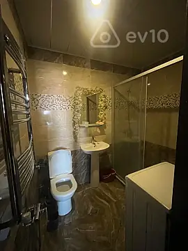Kirayə verilir 2 otaqlı yeni tikili 45 m²