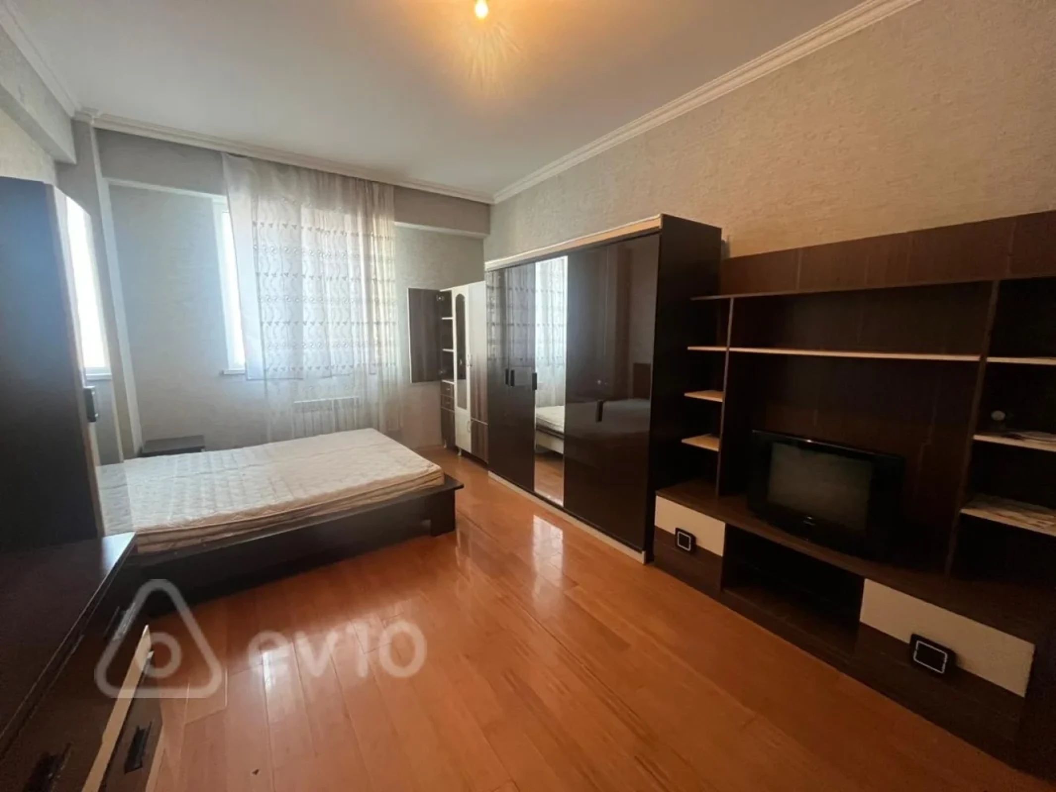 Kirayə verilir 2 otaqlı yeni tikili 45 m²
