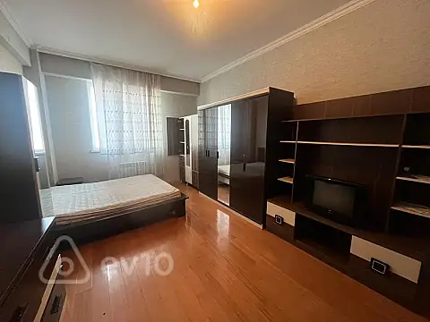 Kirayə verilir 2 otaqlı yeni tikili 45 m²