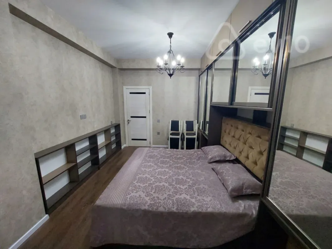 Kirayə verilir 3 otaqlı yeni tikili 122 m²