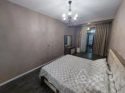 Kirayə verilir 3 otaqlı yeni tikili 122 m²