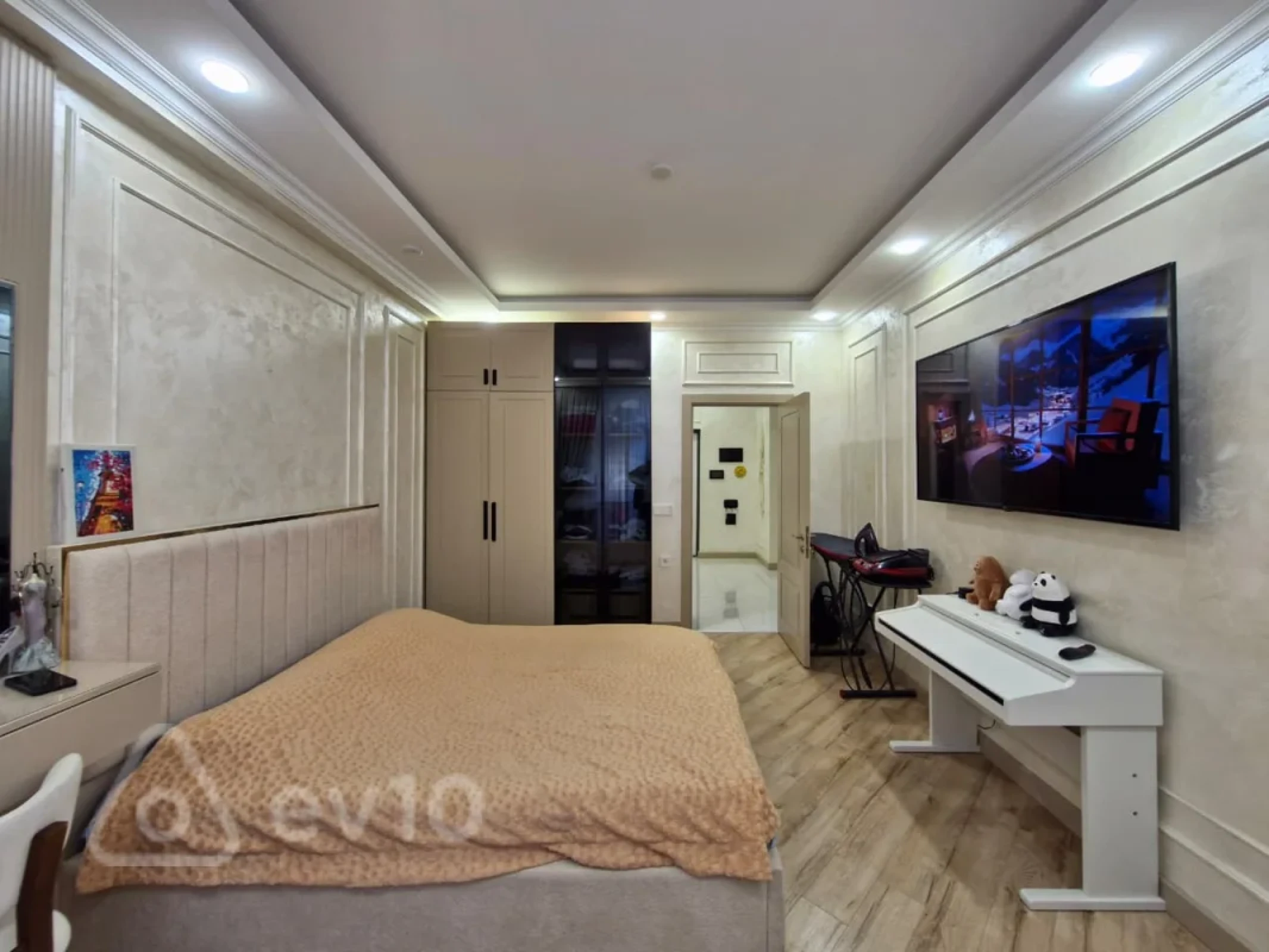 Satılır 2 otaqlı yeni tikili 87 m²