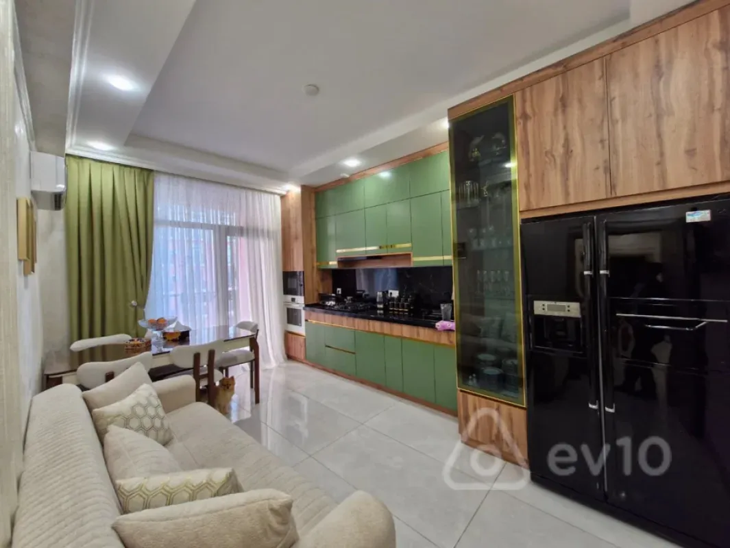 Satılır 2 otaqlı yeni tikili 87 m²