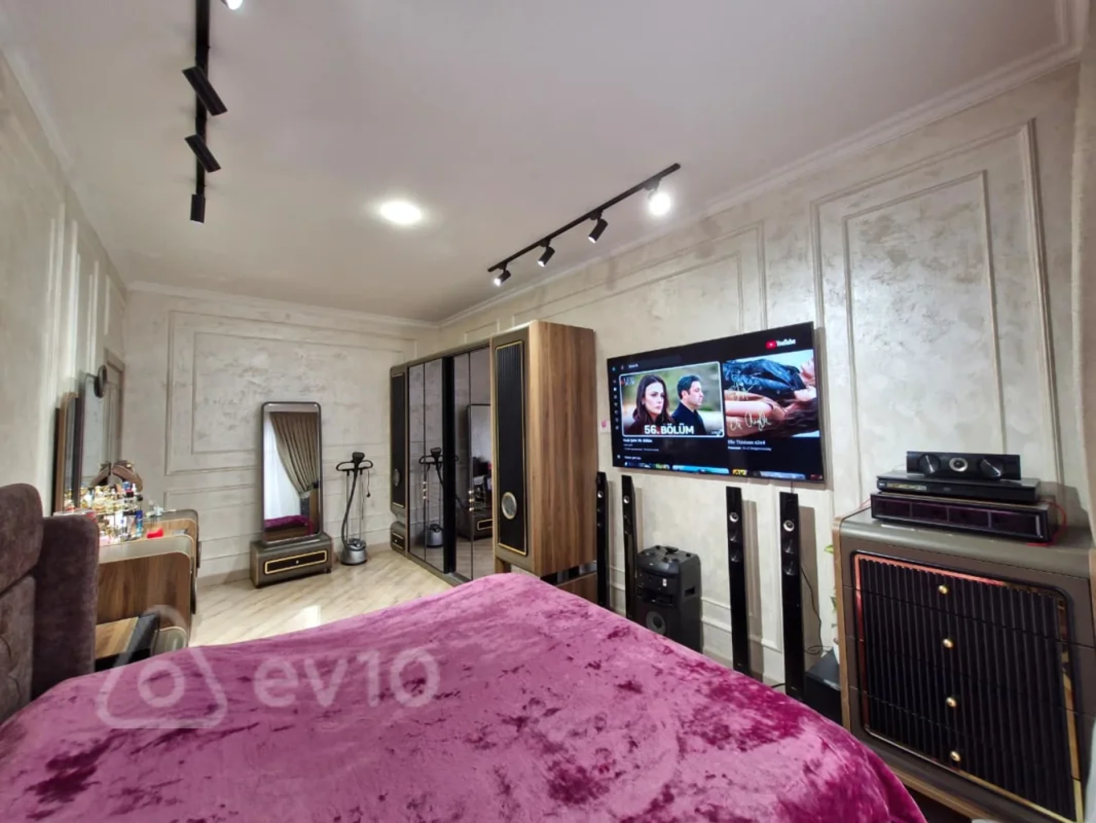 Satılır 2 otaqlı yeni tikili 87 m²