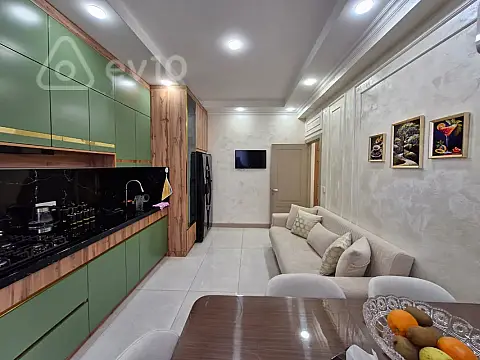 Satılır 2 otaqlı yeni tikili 87 m²