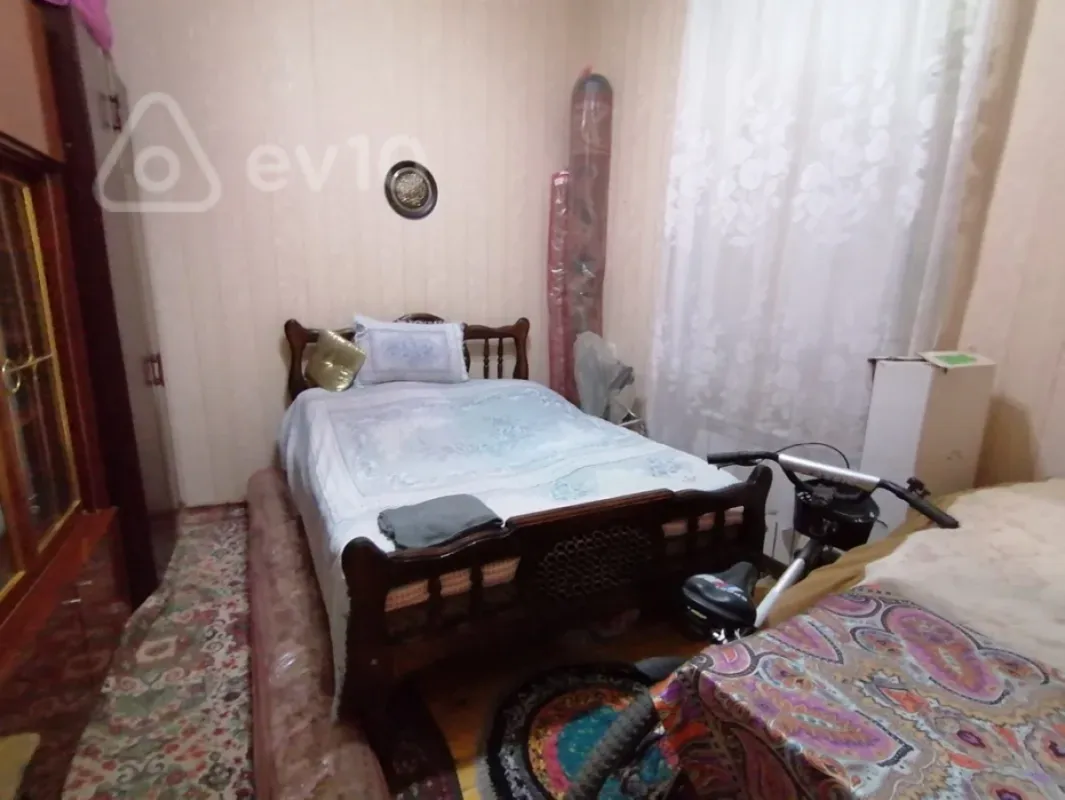 Kirayə verilir 2 otaqlı həyət evi 60 m²