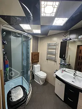 Satılır 3 otaqlı köhnə tikili 90 m²