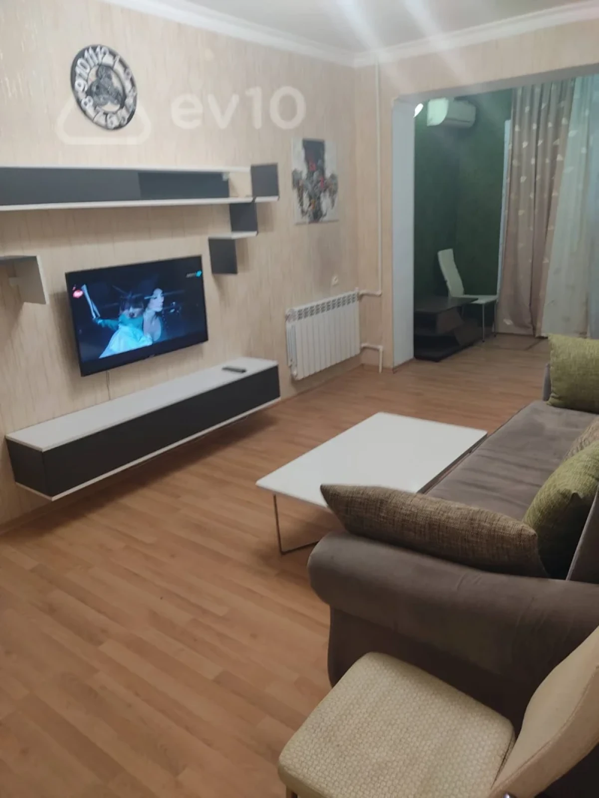 Kirayə verilir 3 otaqlı köhnə tikili 60 m²