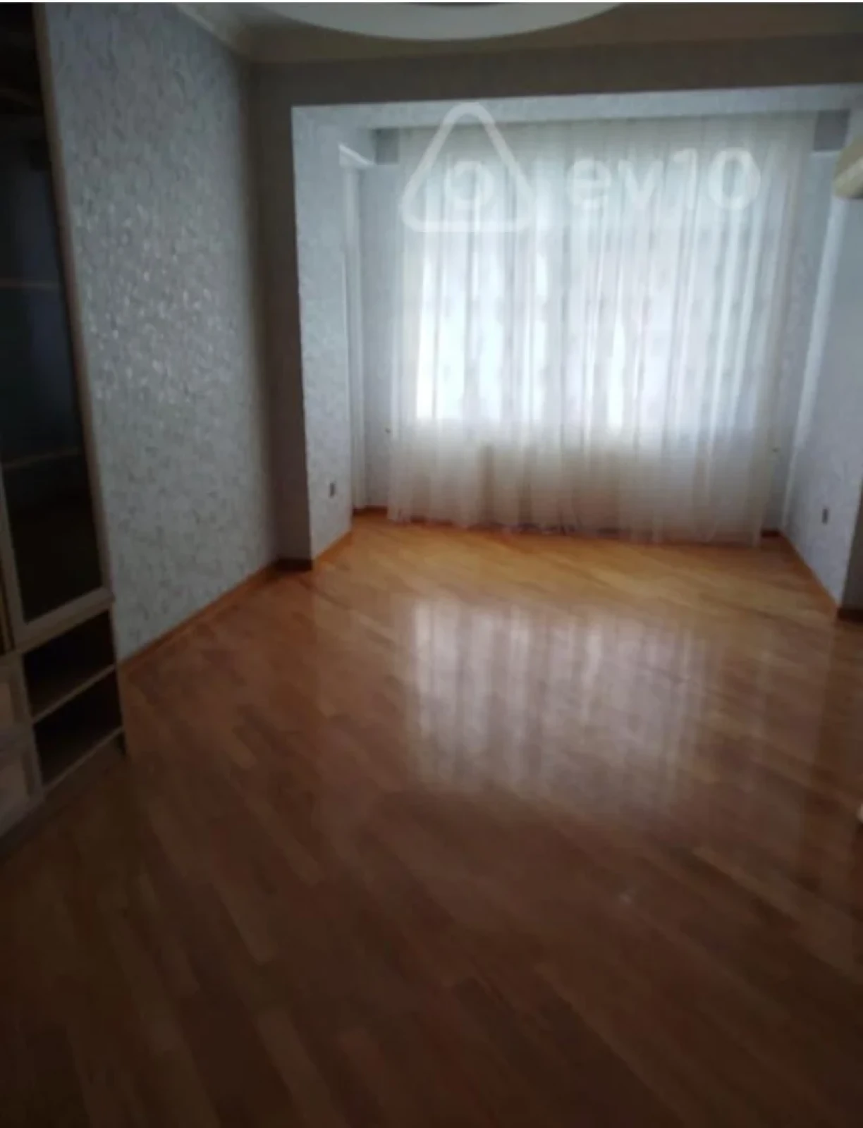 Kirayə verilir 3 otaqlı yeni tikili 120 m²