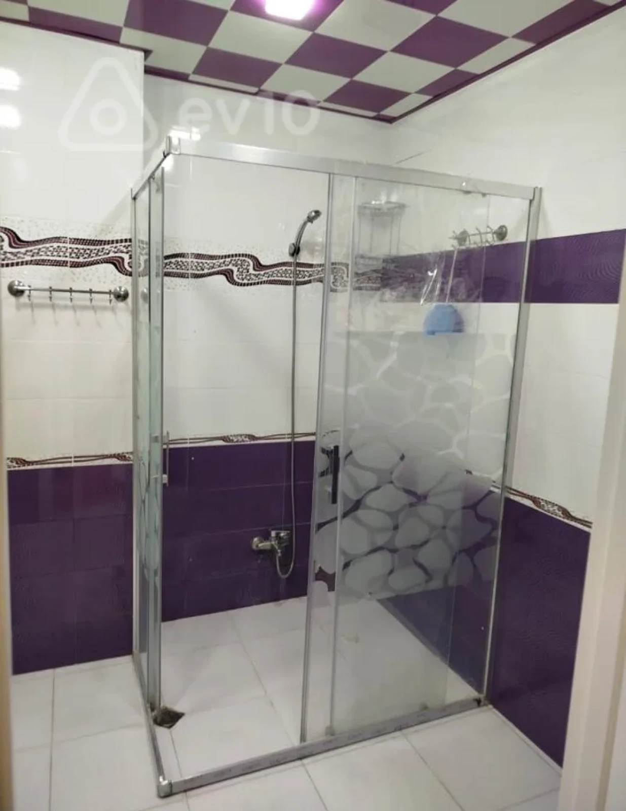 Kirayə verilir 3 otaqlı yeni tikili 120 m²