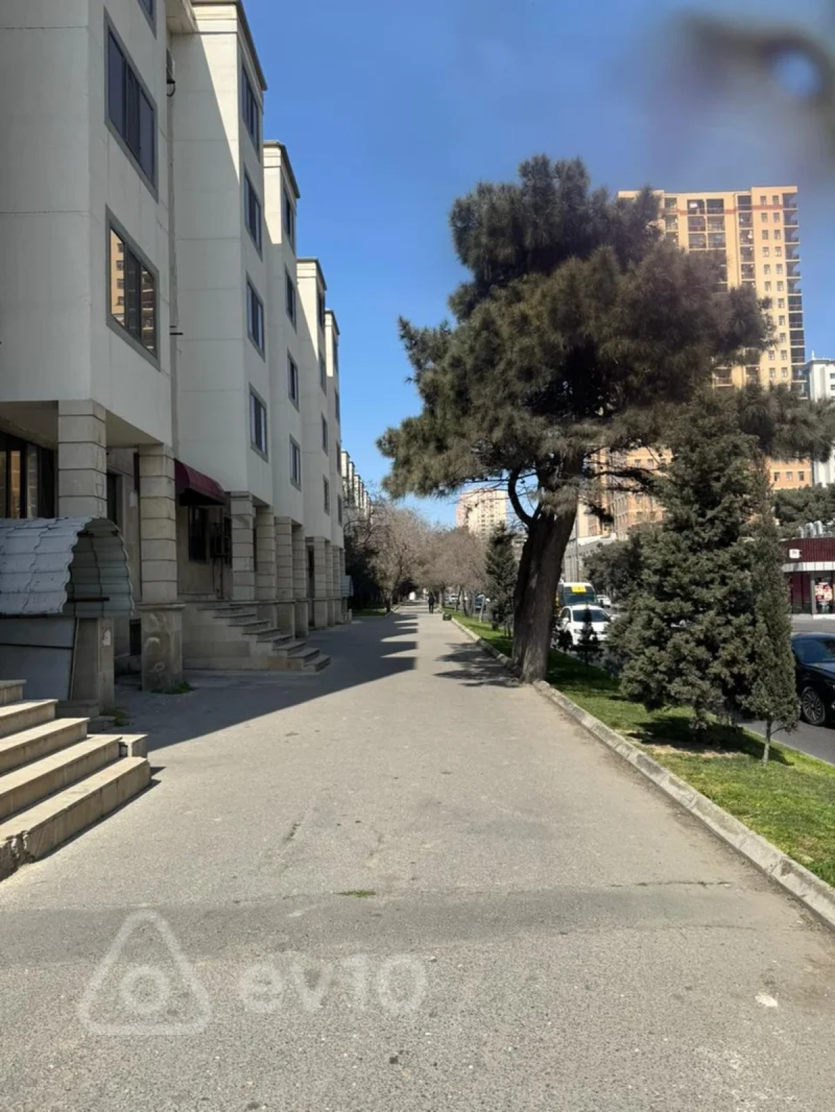 Satılır 1 otaqlı köhnə tikili 50 m²
