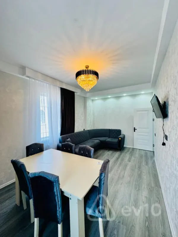 Satılır 3 otaqlı yeni tikili 82 m²