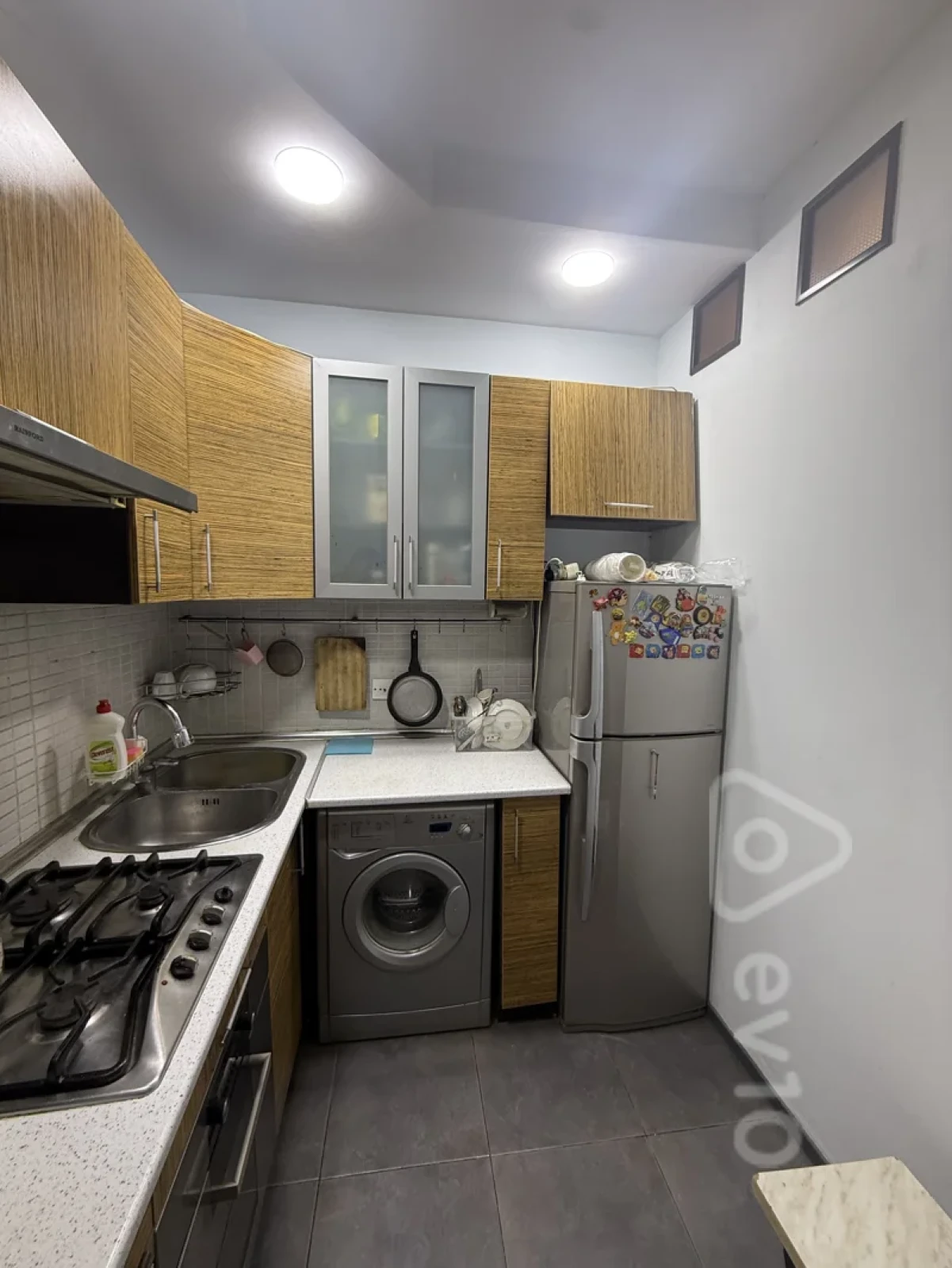 Kirayə verilir 2 otaqlı yeni tikili 60 m²