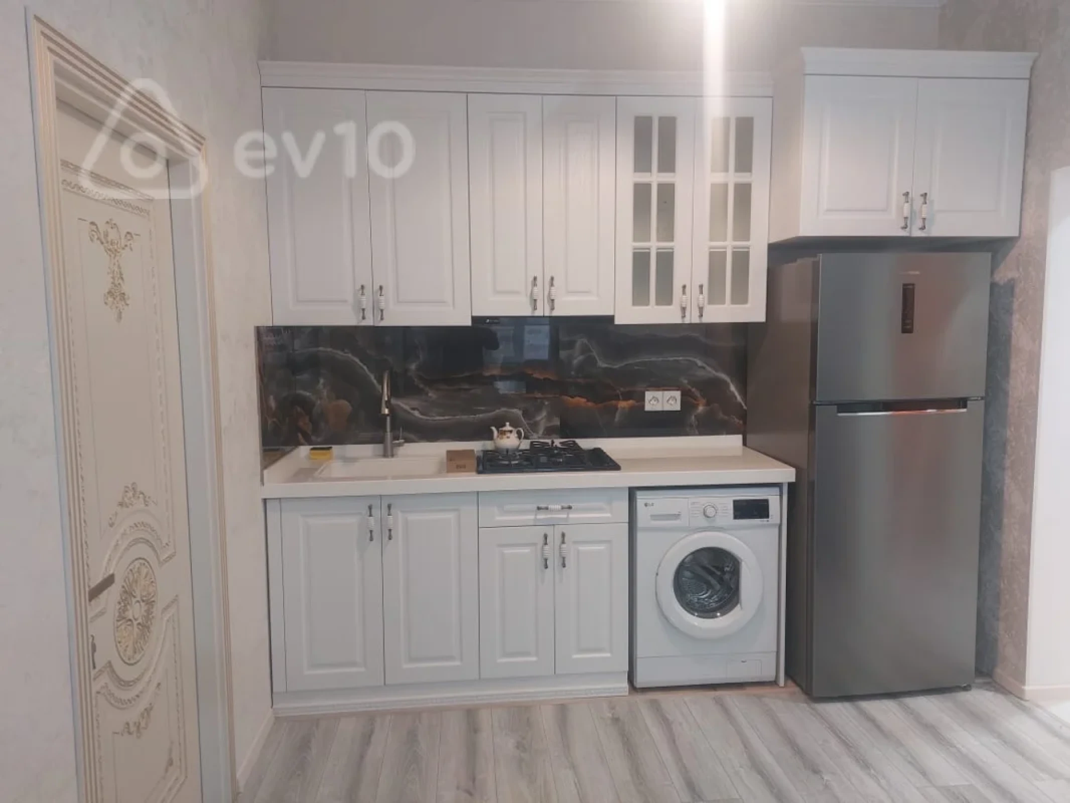 Kirayə verilir 3 otaqlı yeni tikili 68 m²