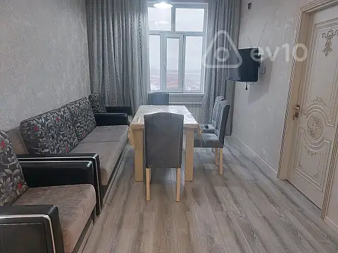 Kirayə verilir 3 otaqlı yeni tikili 68 m²