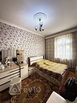 Satılır 3 otaqlı köhnə tikili 75 m²